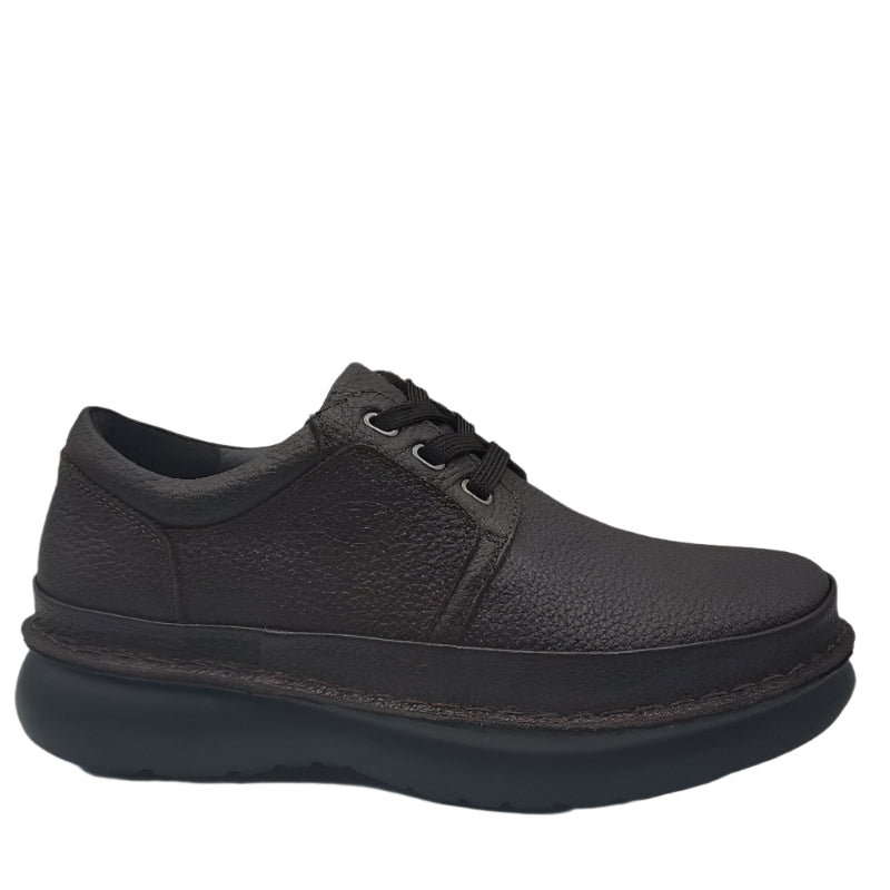 Propet villager brown grain