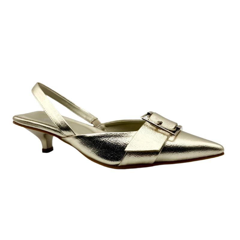 Queen eliz champagne pin