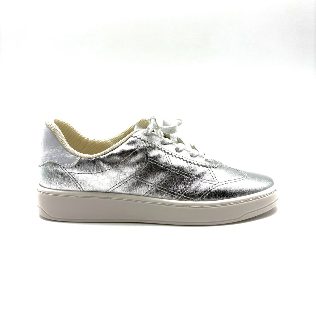 Piccadilly tennis plata