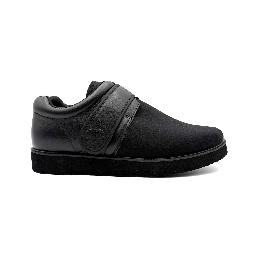 Propet pedwalker black