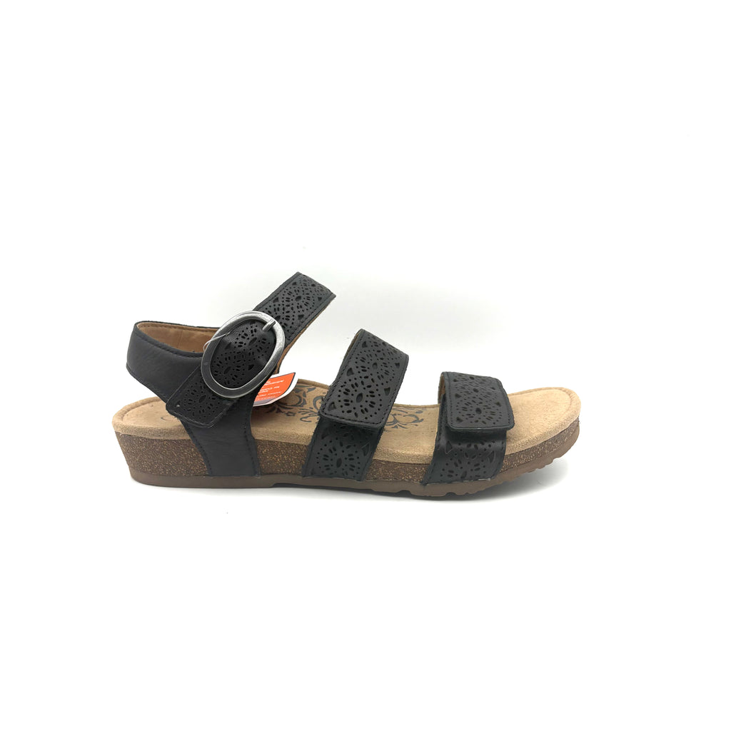Aetrex Lilly black Cotout